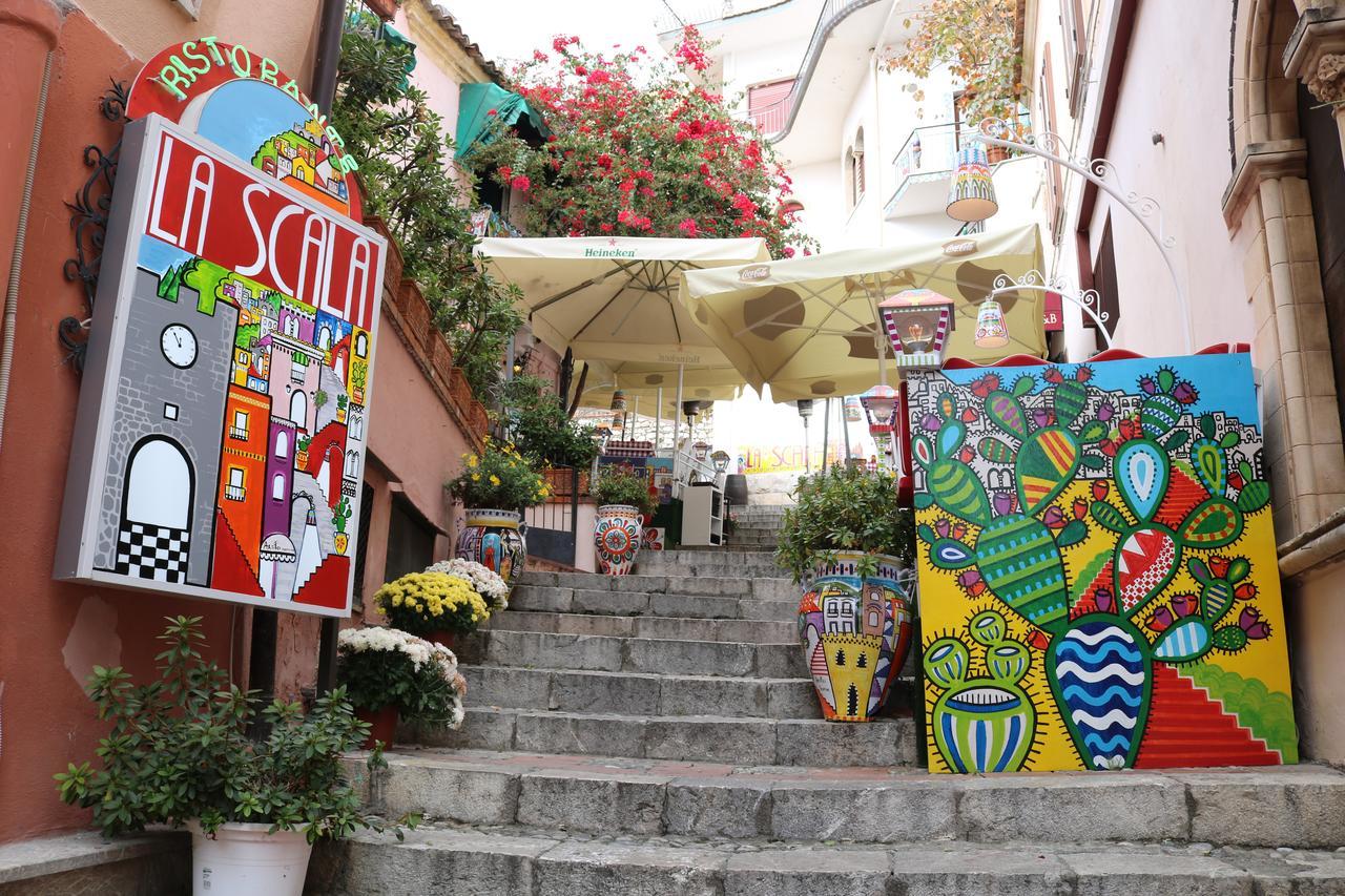Taormina Center Private Apartments By Fragranza Di Sicilia Kültér fotó
